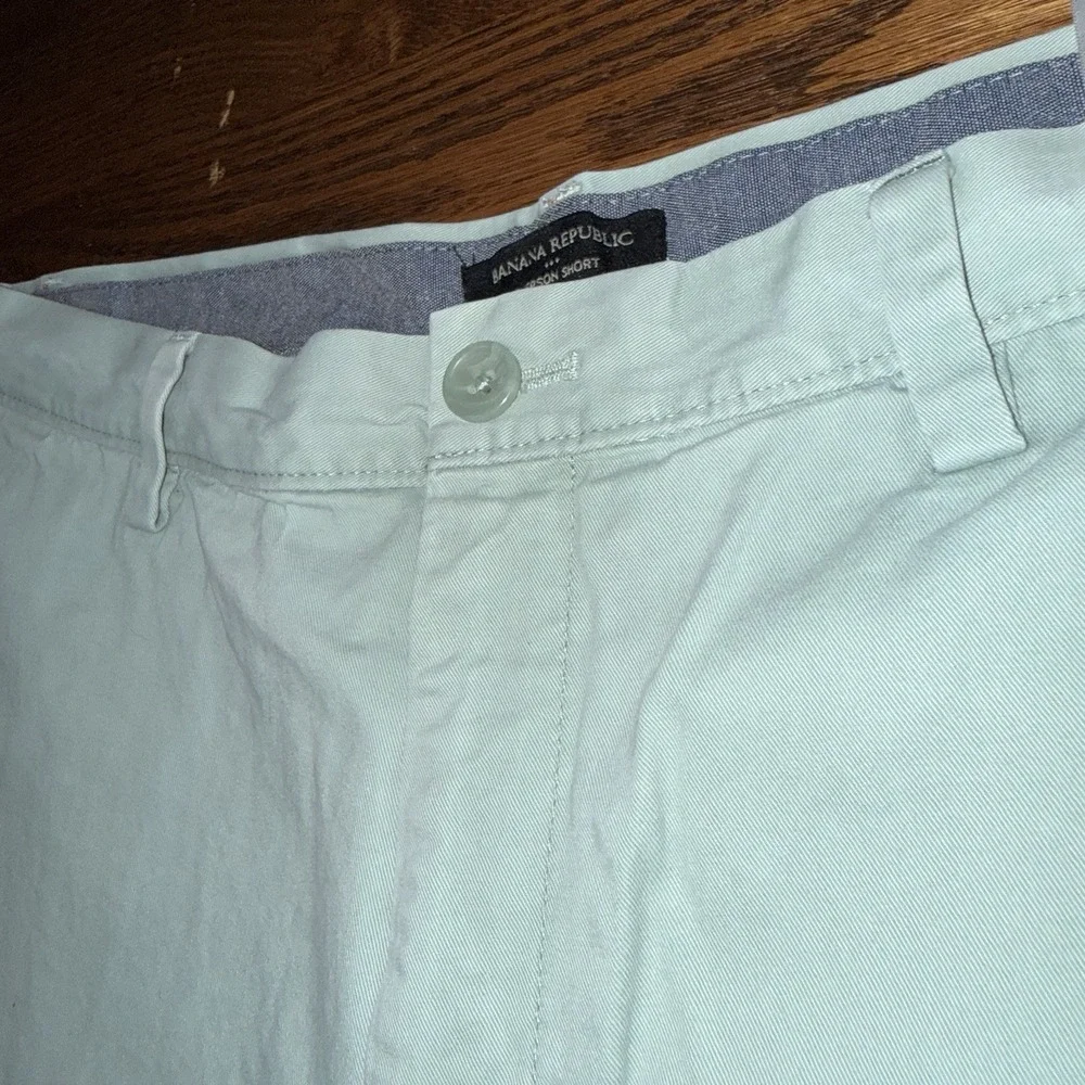 Banana Republic Shorts Mens Sz 36 Light Green Emerson Chino Regular Fit Stretch